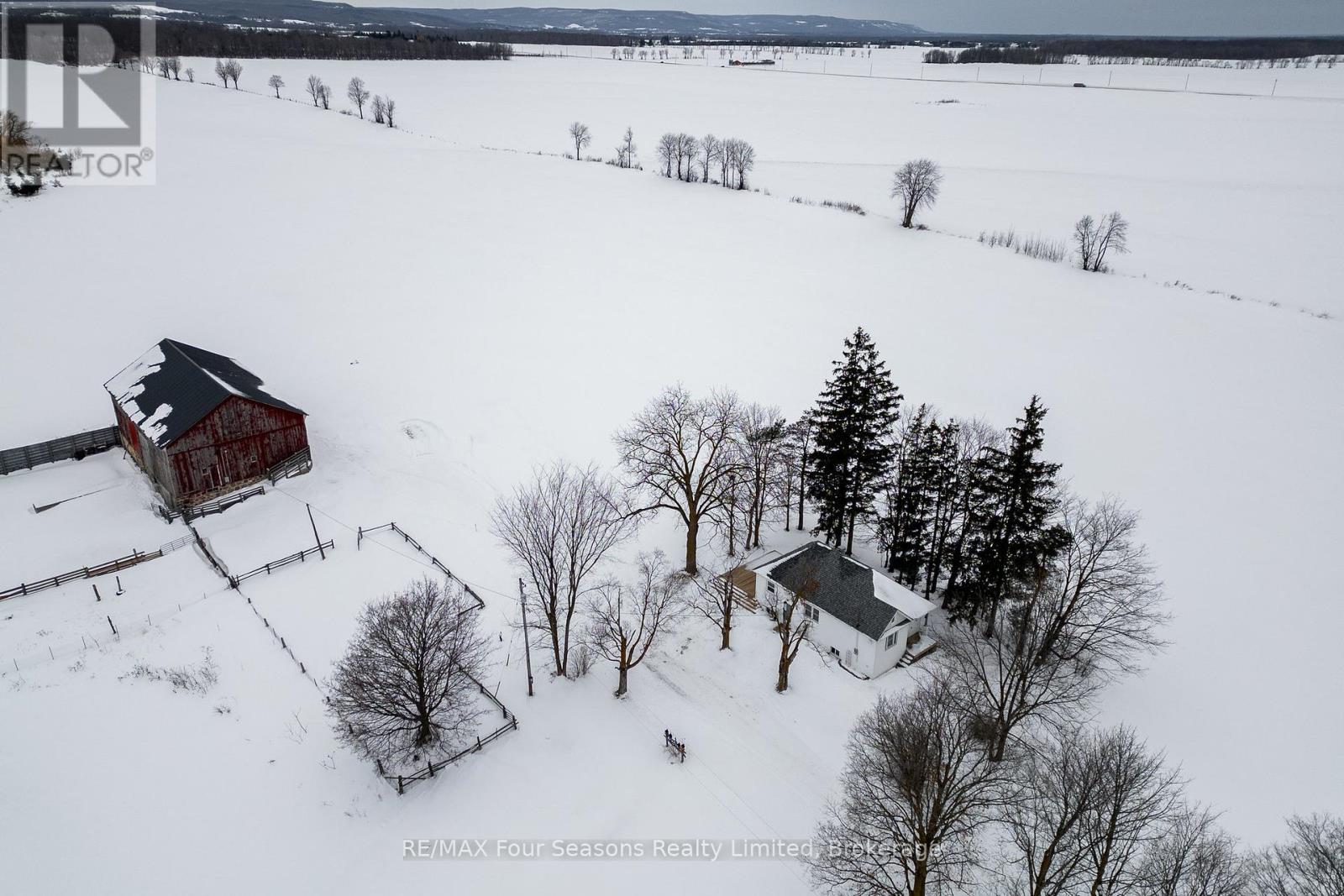 1154 Fairgrounds Road S, Clearview, Ontario  L0M 1S0 - Photo 39 - S11973326