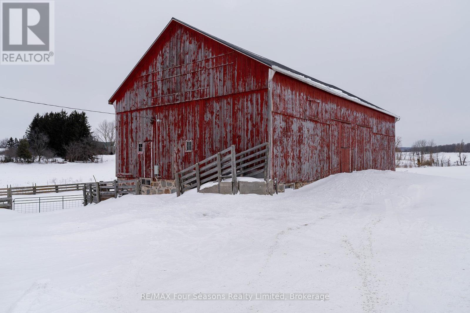 1154 Fairgrounds Road S, Clearview, Ontario  L0M 1S0 - Photo 43 - S11973326