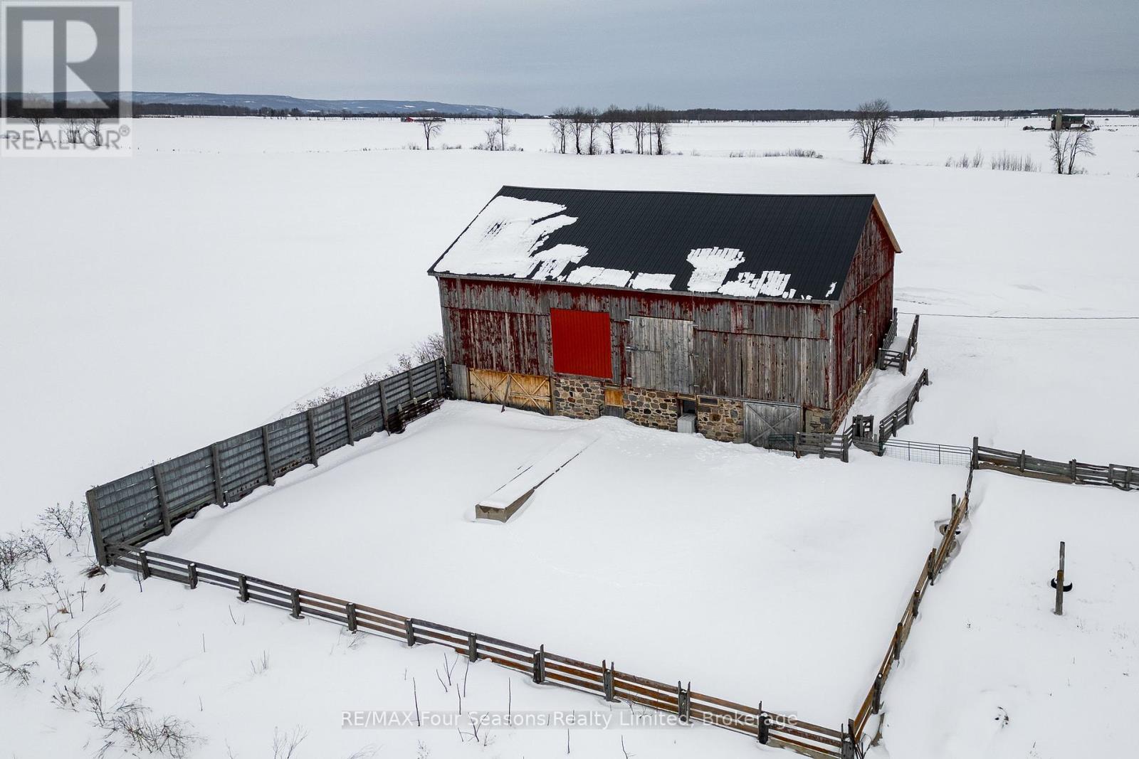 1154 Fairgrounds Road S, Clearview, Ontario  L0M 1S0 - Photo 36 - S11973326