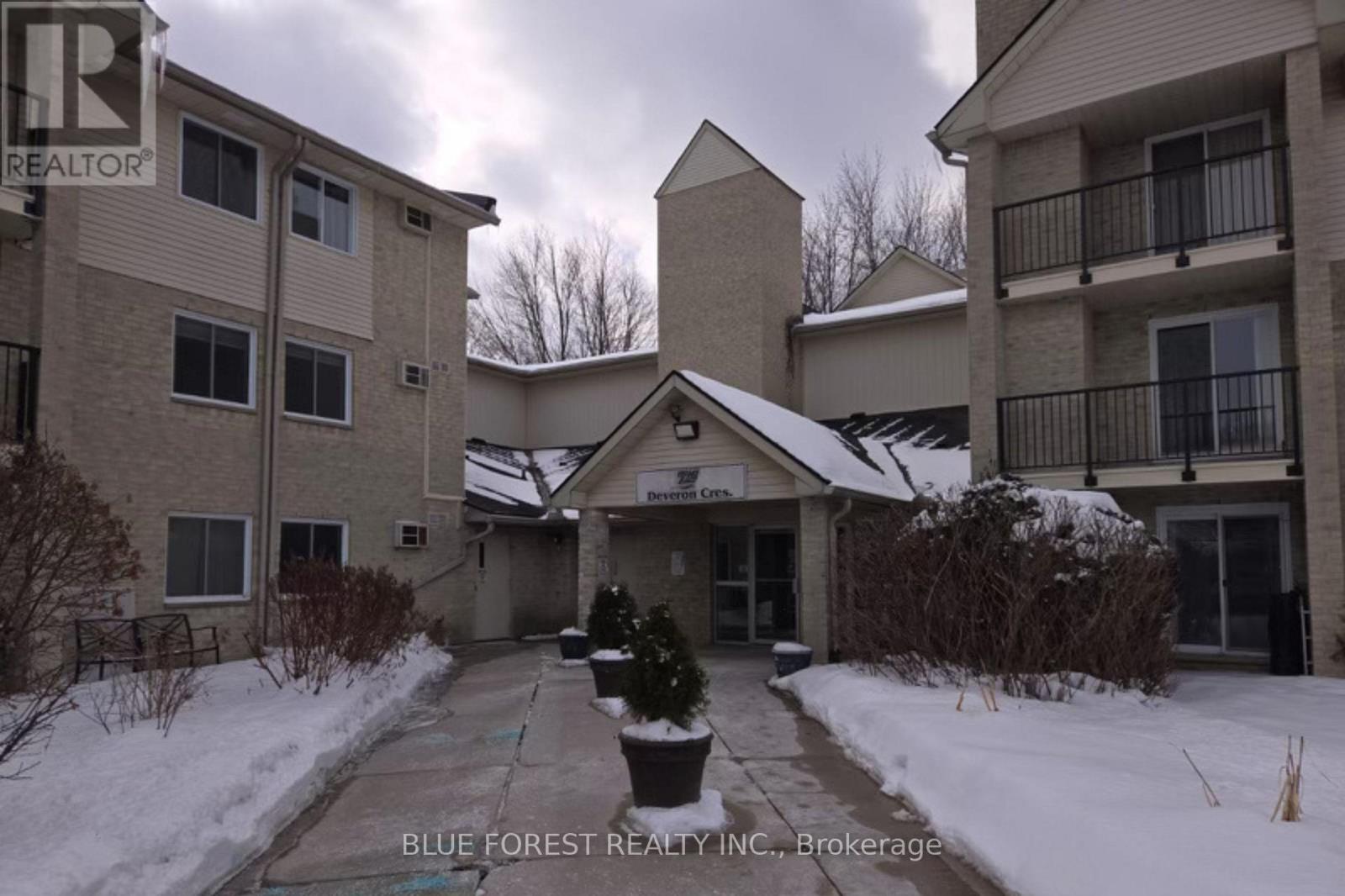 120 - 725 Deveron Crescent