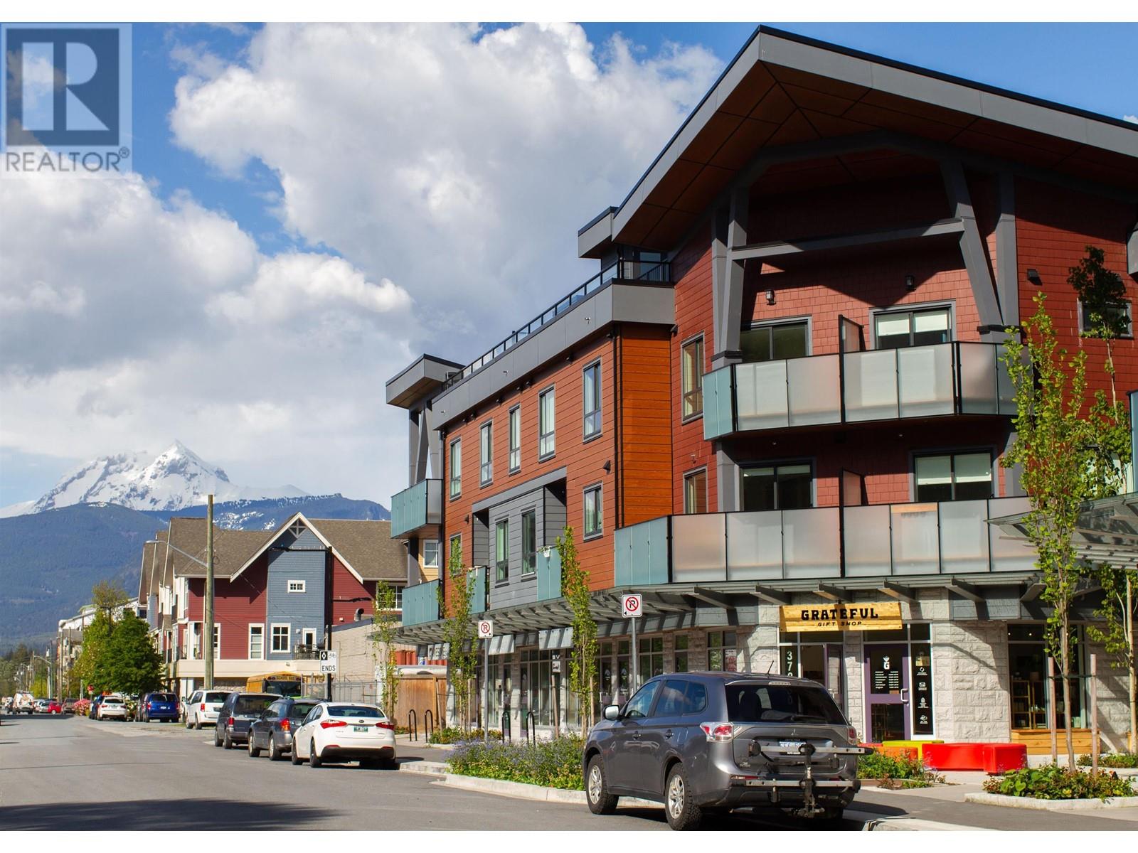 211 37842 THIRD AVENUE