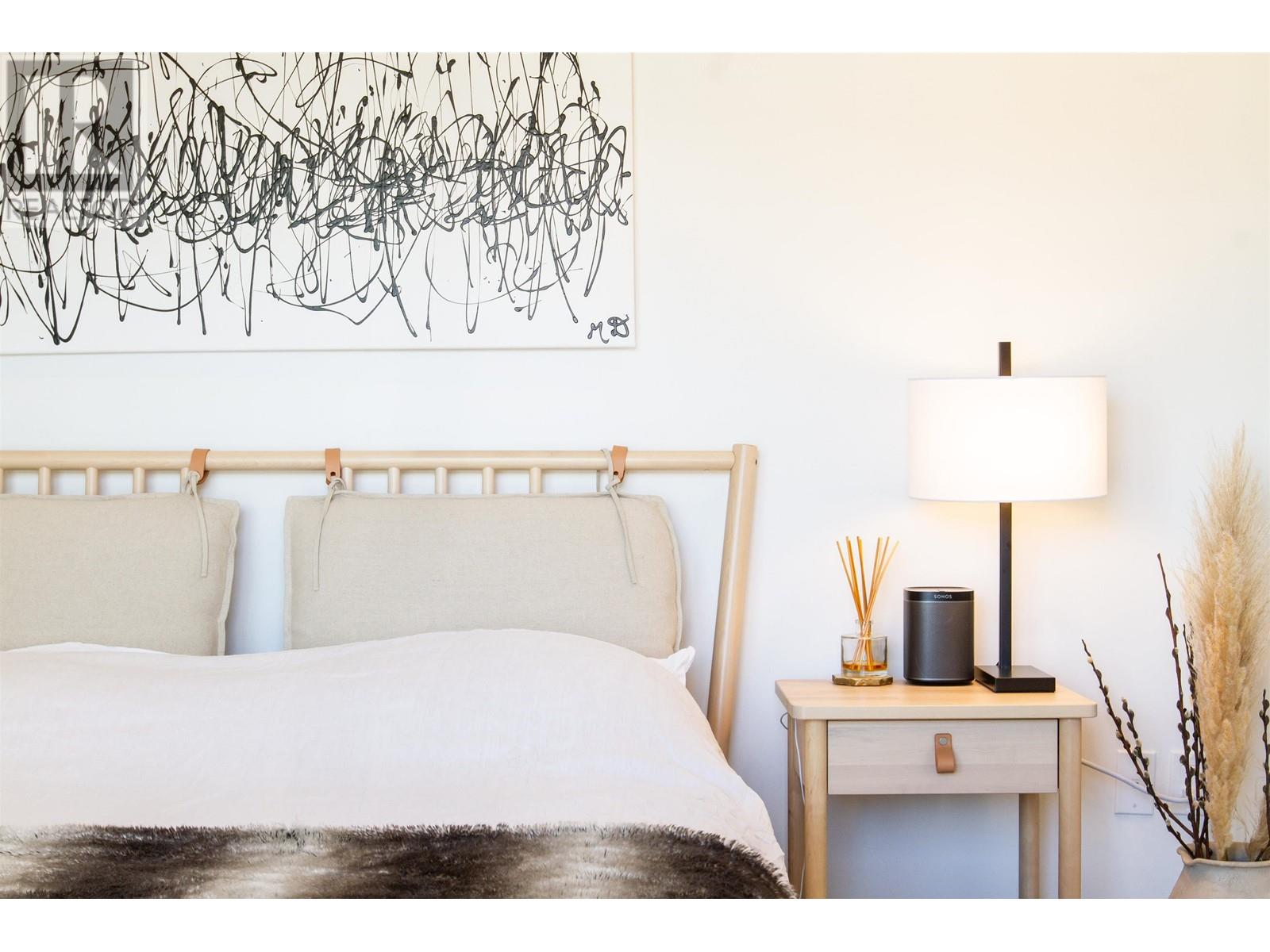 211 37842 THIRD AVENUE