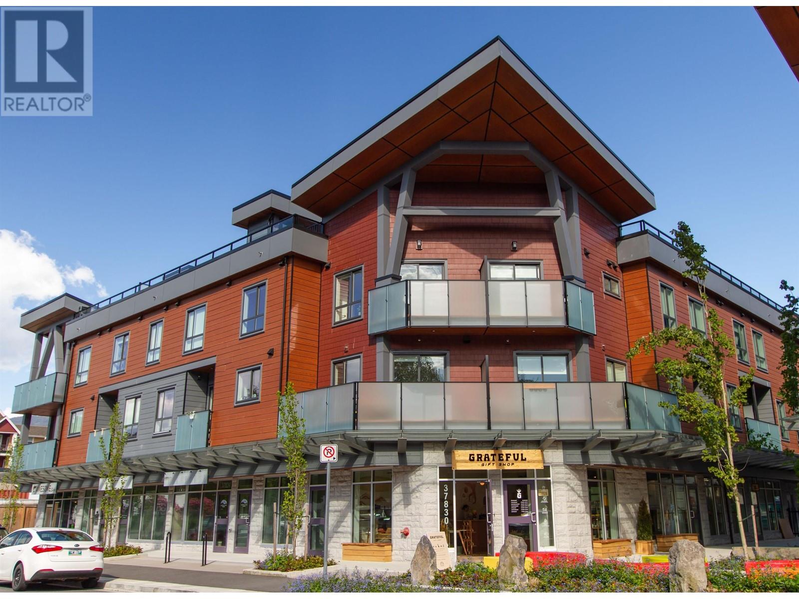 211 37842 THIRD AVENUE