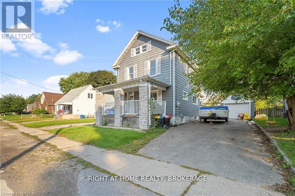 Property at 6423 BARKER STREET image 3