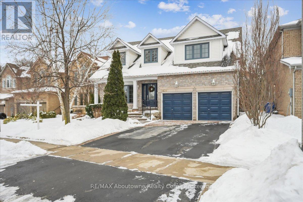 1426 CREEKWOOD TRAIL S, Oakville, Ontario