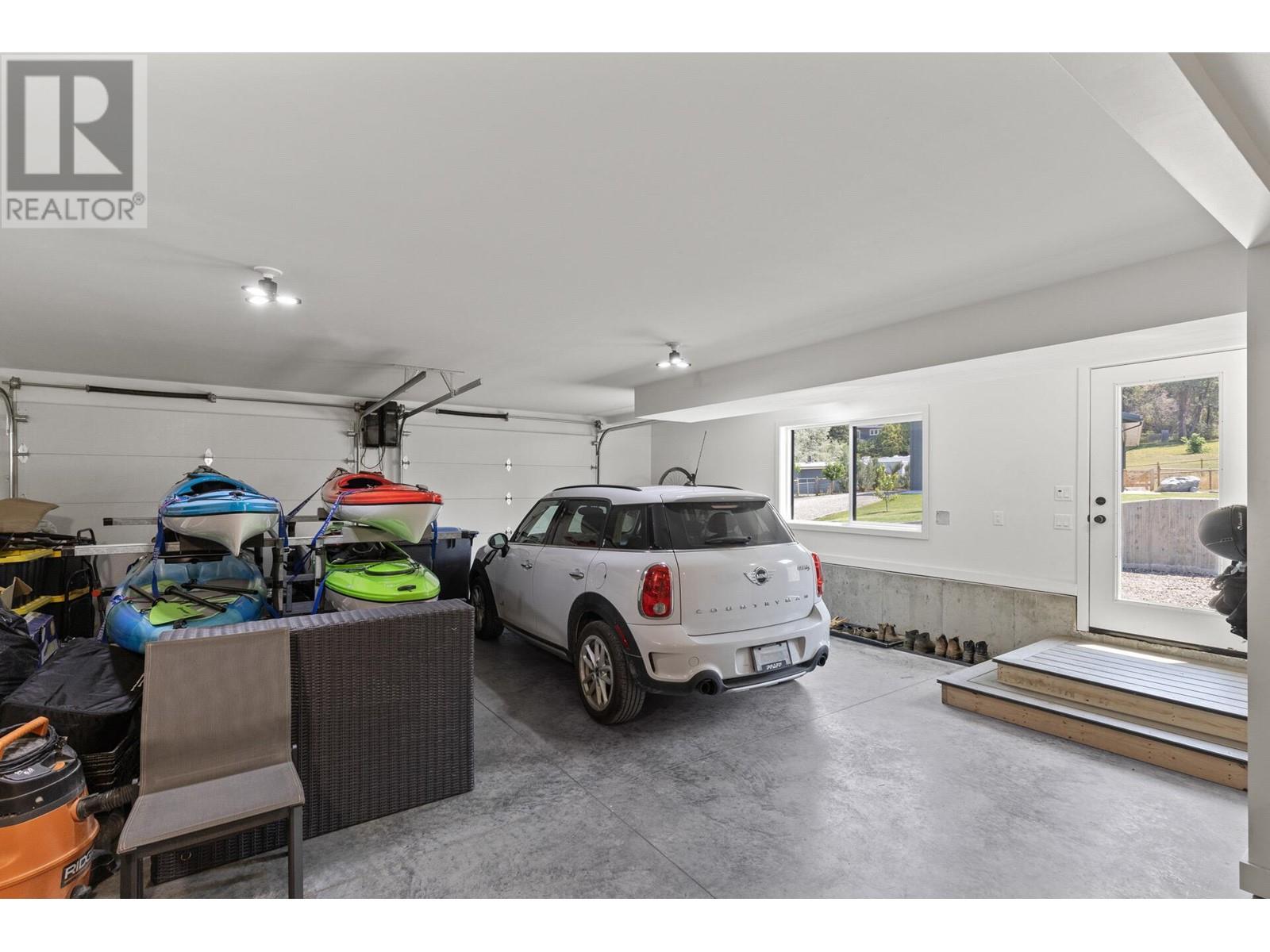 667 Curtis Road, Kelowna, British Columbia  V1V 2C9 - Photo 46 - 10335551