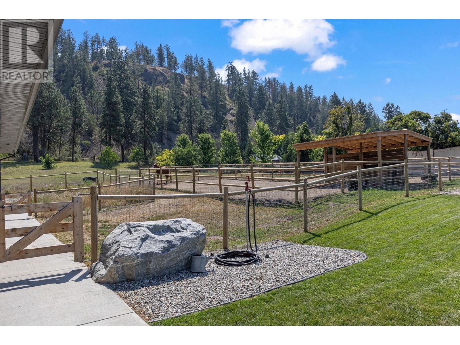 667 Curtis Road, Kelowna, British Columbia  V1V 2C9 - Photo 61 - 10335551