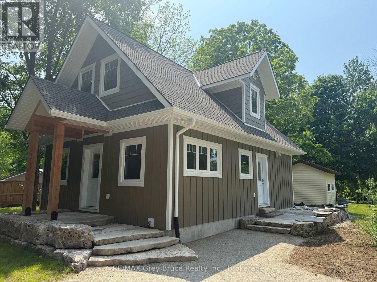 457 Huron Rd Road, South Bruce Peninsula, Ontario  N0H 2T0 - Photo 3 - X11974002