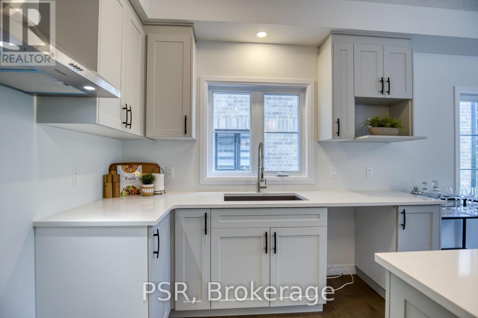 Property at LOT 17 41 QUEENSBROOK CRESCENT image 4