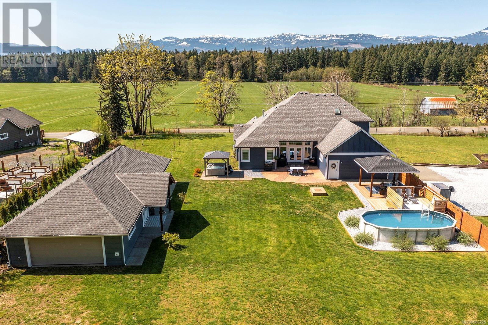 2495 Graham Rd, Courtenay, British Columbia  V9J 1T4 - Photo 16 - 988225