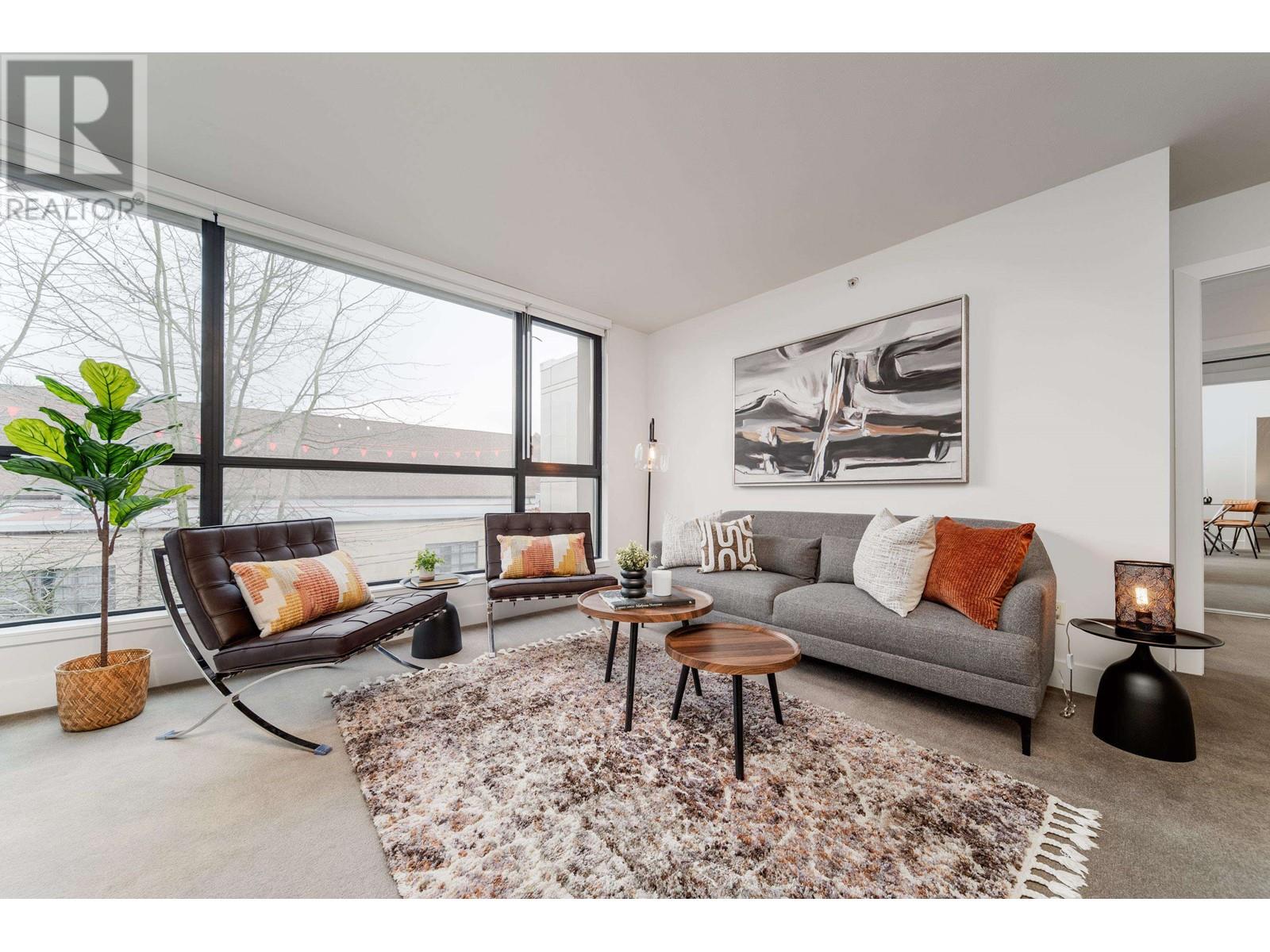 401 2036 W 10TH AVENUE, Vancouver