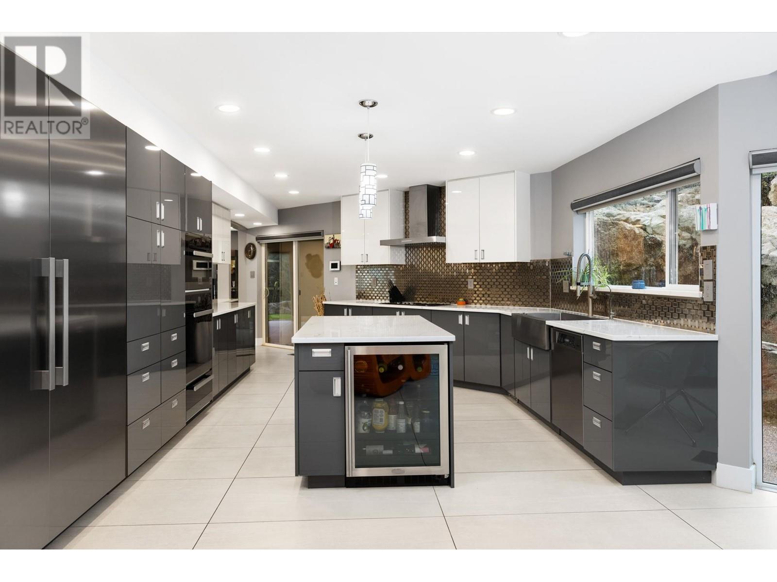 3722 Southridge Place, West Vancouver, British Columbia  V7V 3H8 - Photo 15 - R2967061