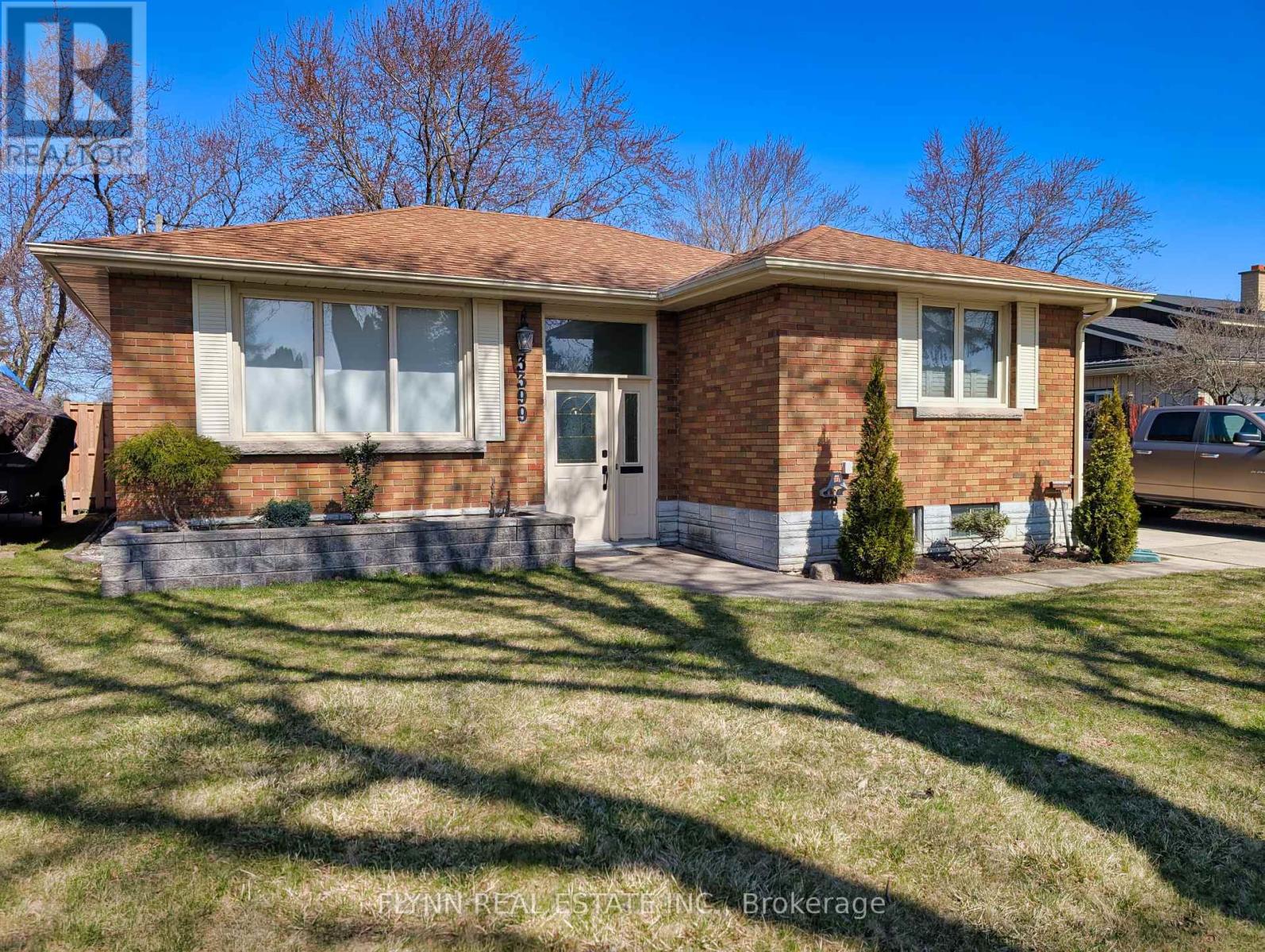 Property at 3399 CATTELL DRIVE image 2