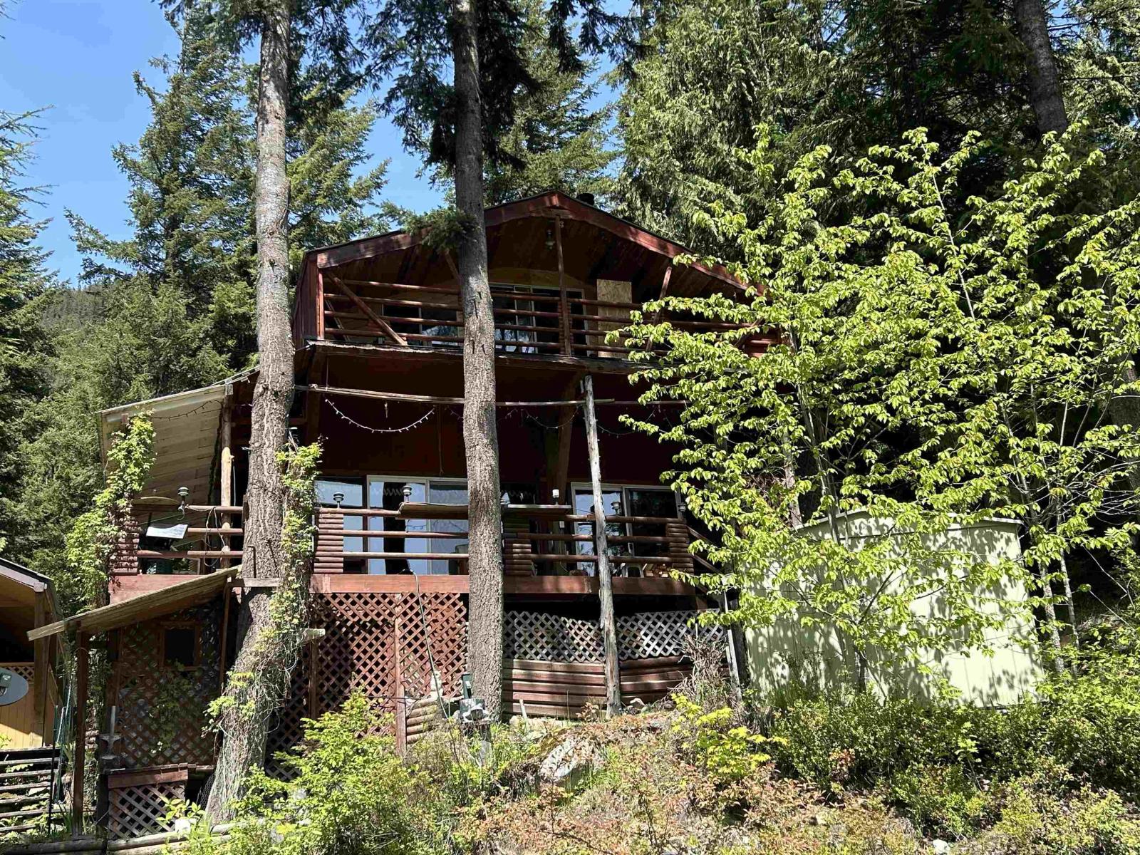 H80 Huckleberry Road, Sunshine Valley, Sunshine Valley, British Columbia  V0X 1L5 - Photo 2 - R2966945