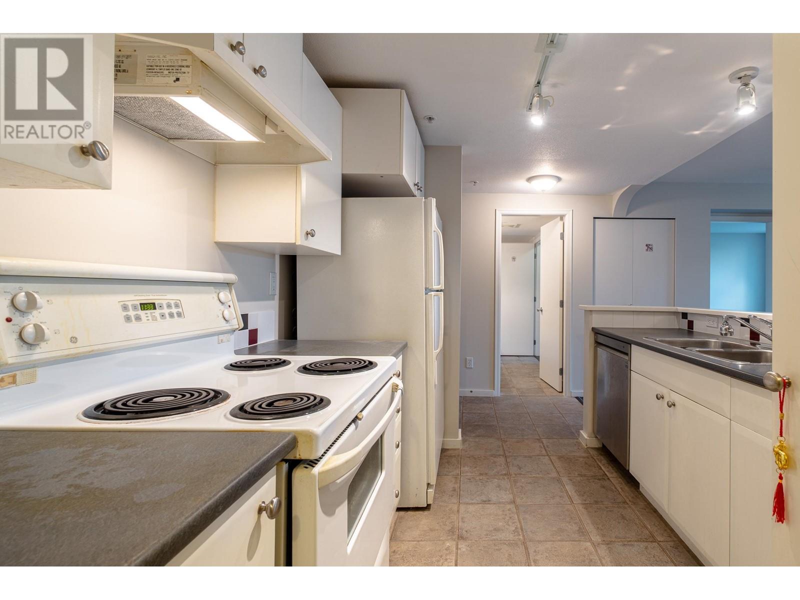 310 6833 Village Green, Burnaby, British Columbia  V5E 4M1 - Photo 12 - R2967011