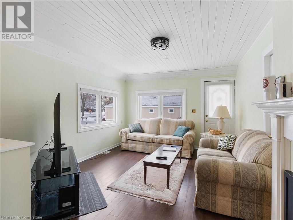 7 Park Street, Nanticoke, Ontario  N0A 1L0 - Photo 8 - 40699060