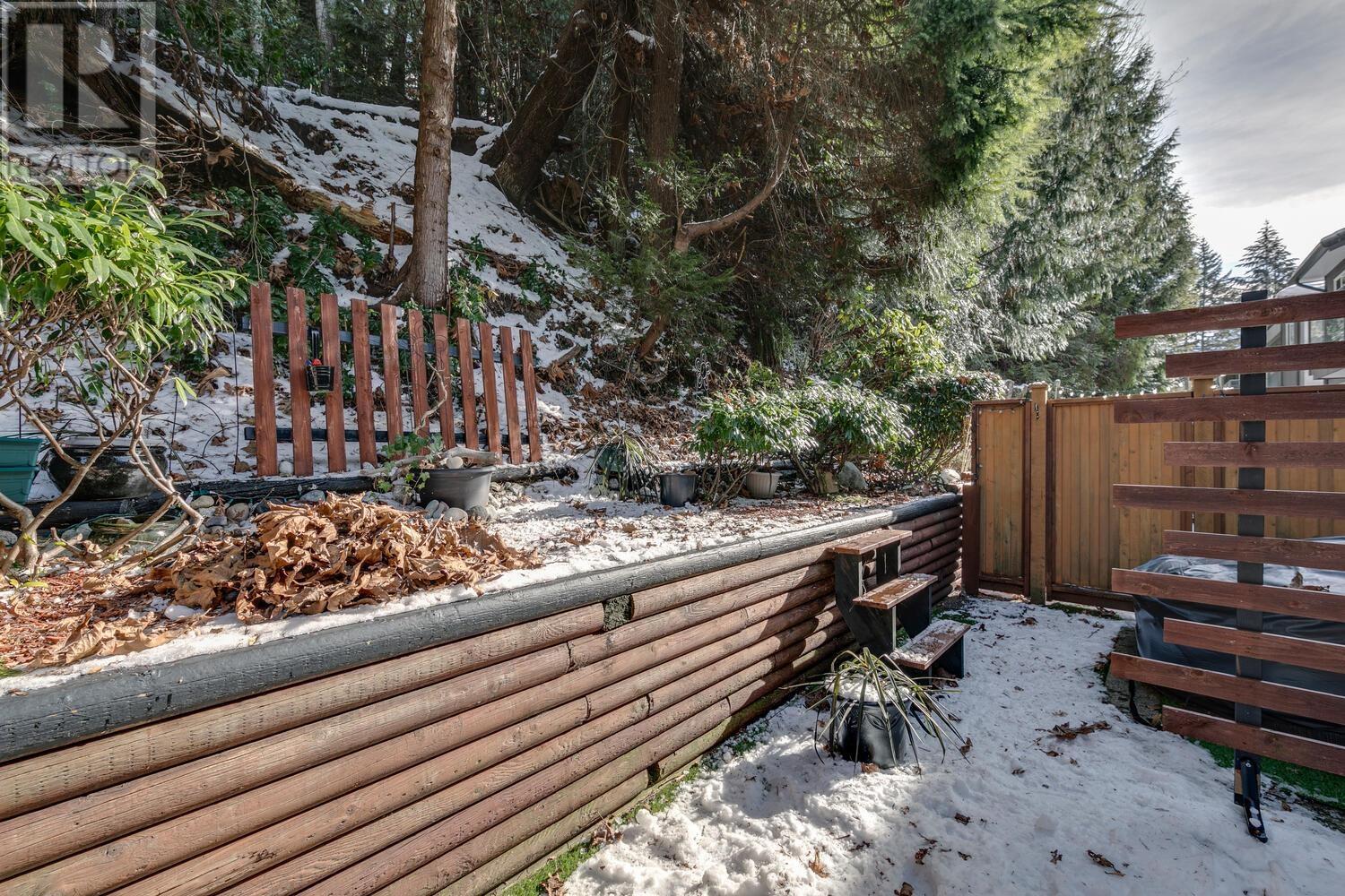 24 2401 MAMQUAM ROAD