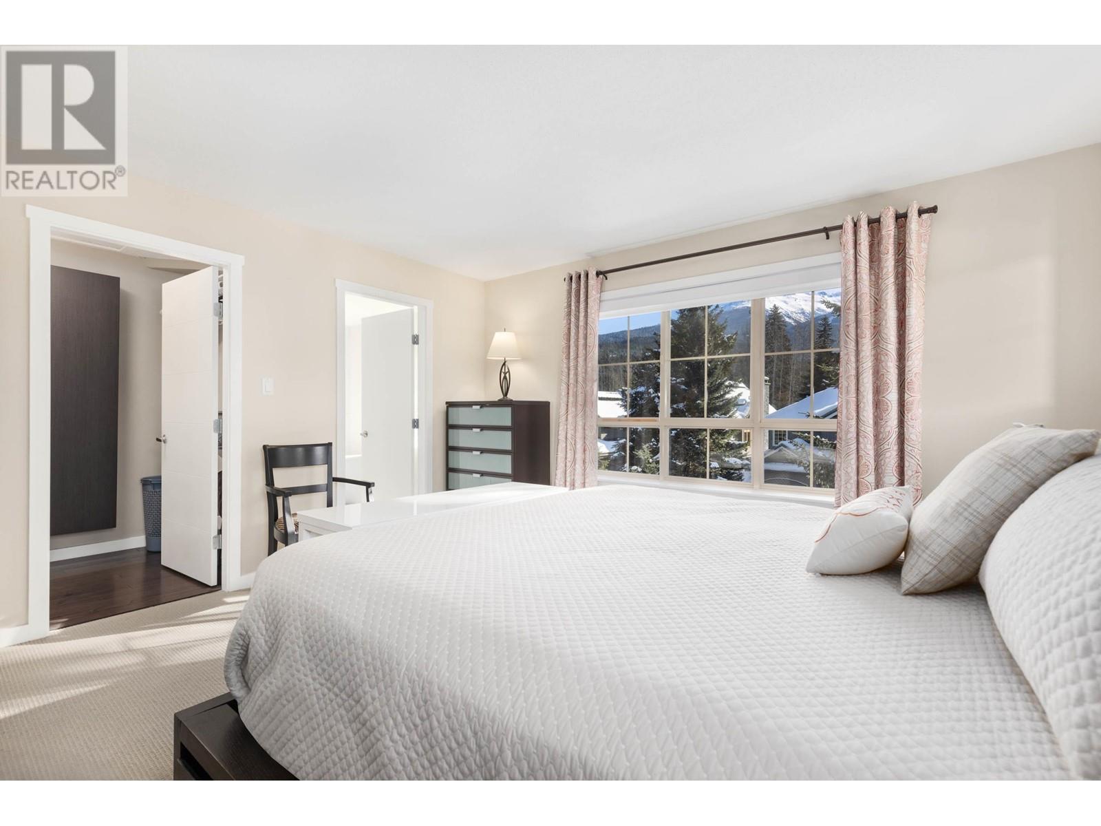 31 8030 NICKLAUS NORTH BOULEVARD