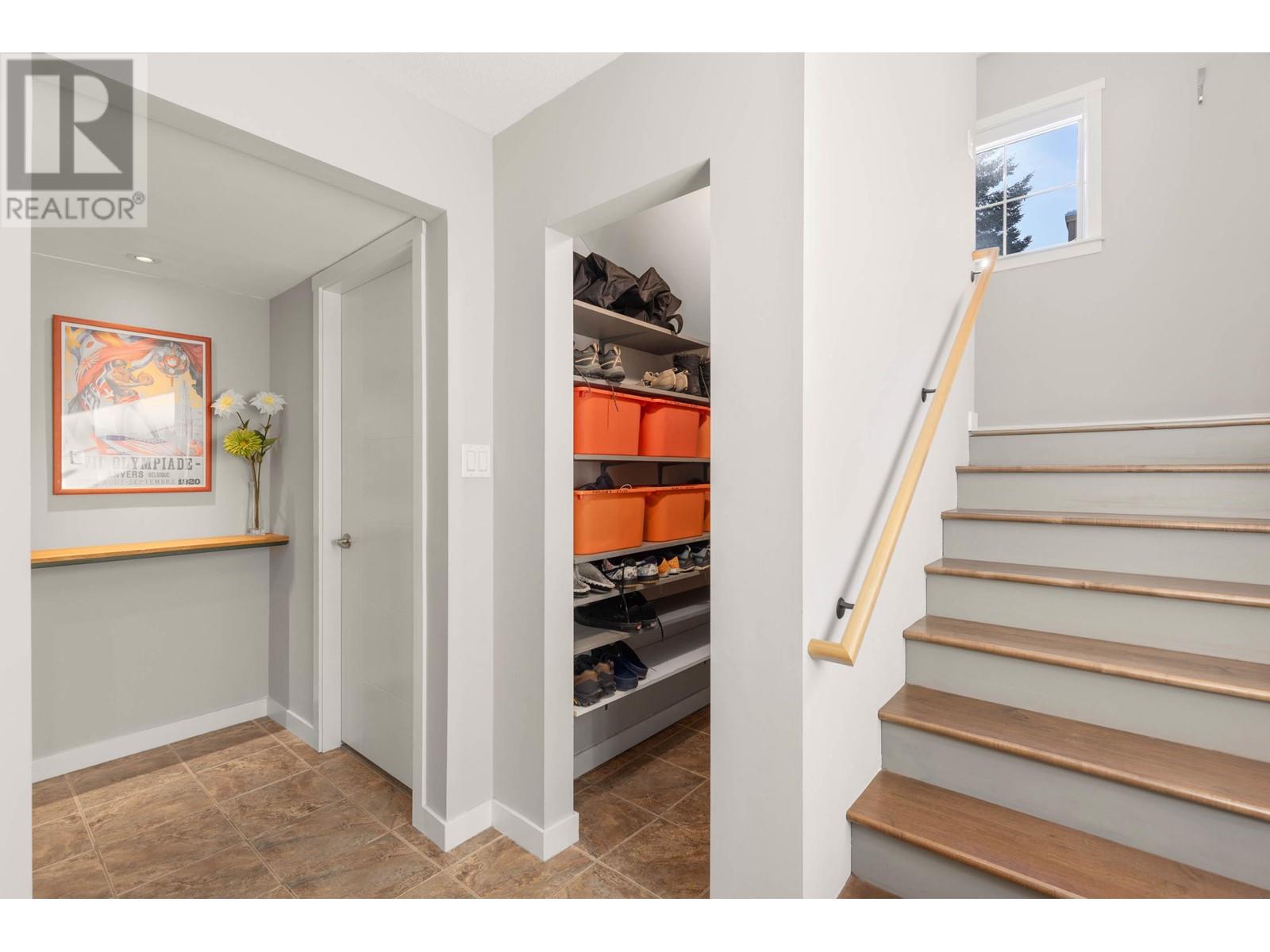 31 8030 NICKLAUS NORTH BOULEVARD