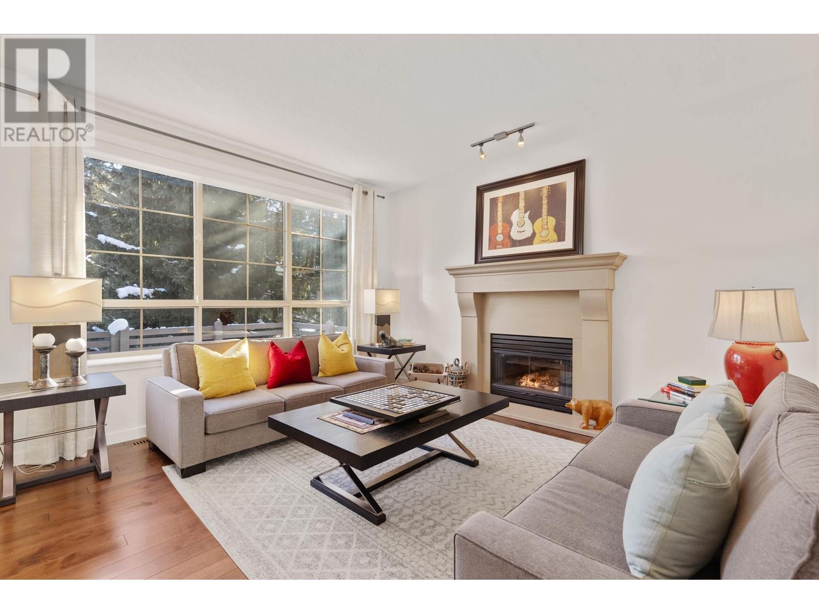 31 8030 NICKLAUS NORTH BOULEVARD