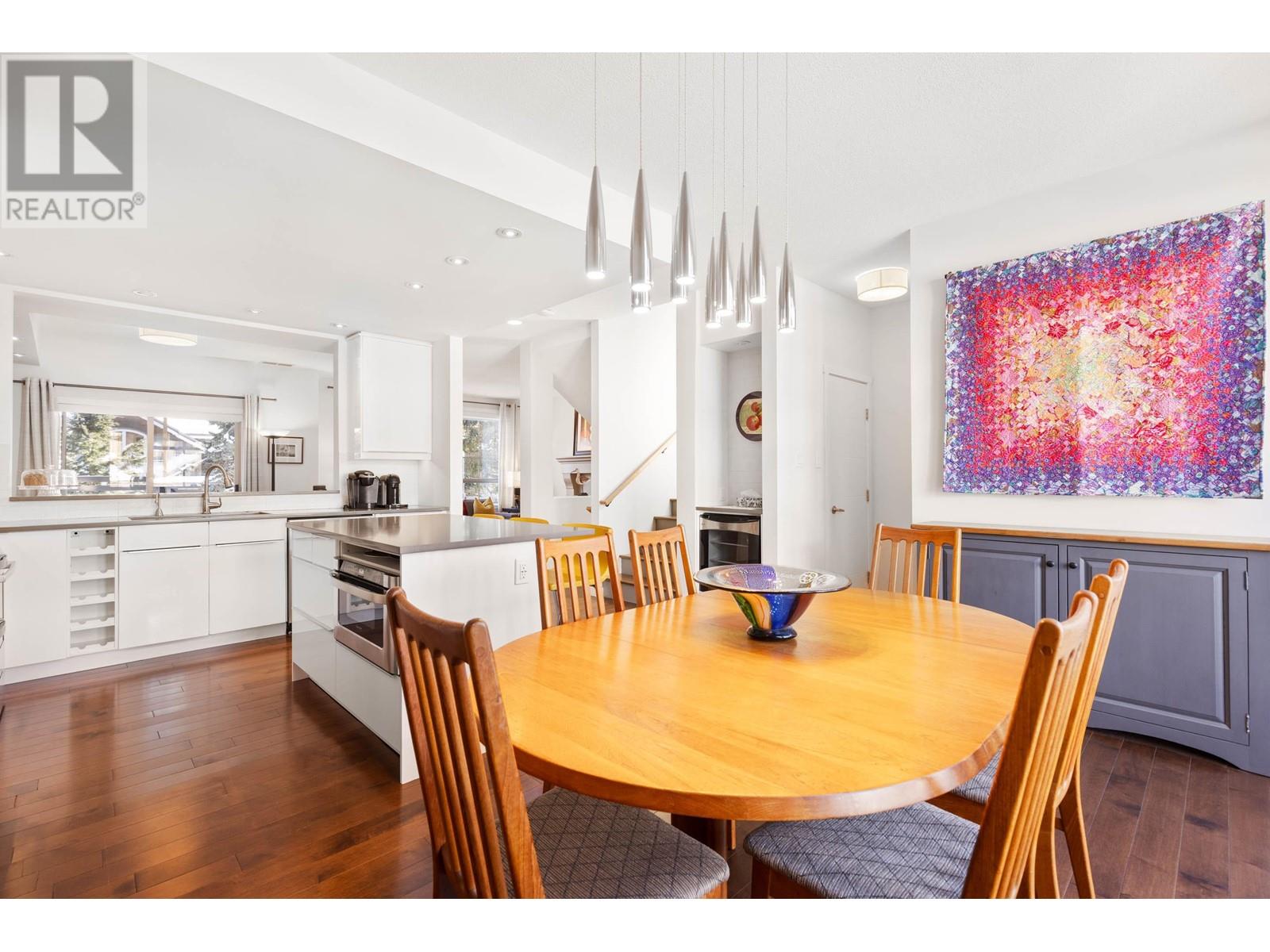 31 8030 NICKLAUS NORTH BOULEVARD