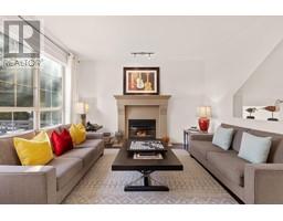 31 8030 NICKLAUS NORTH BOULEVARD