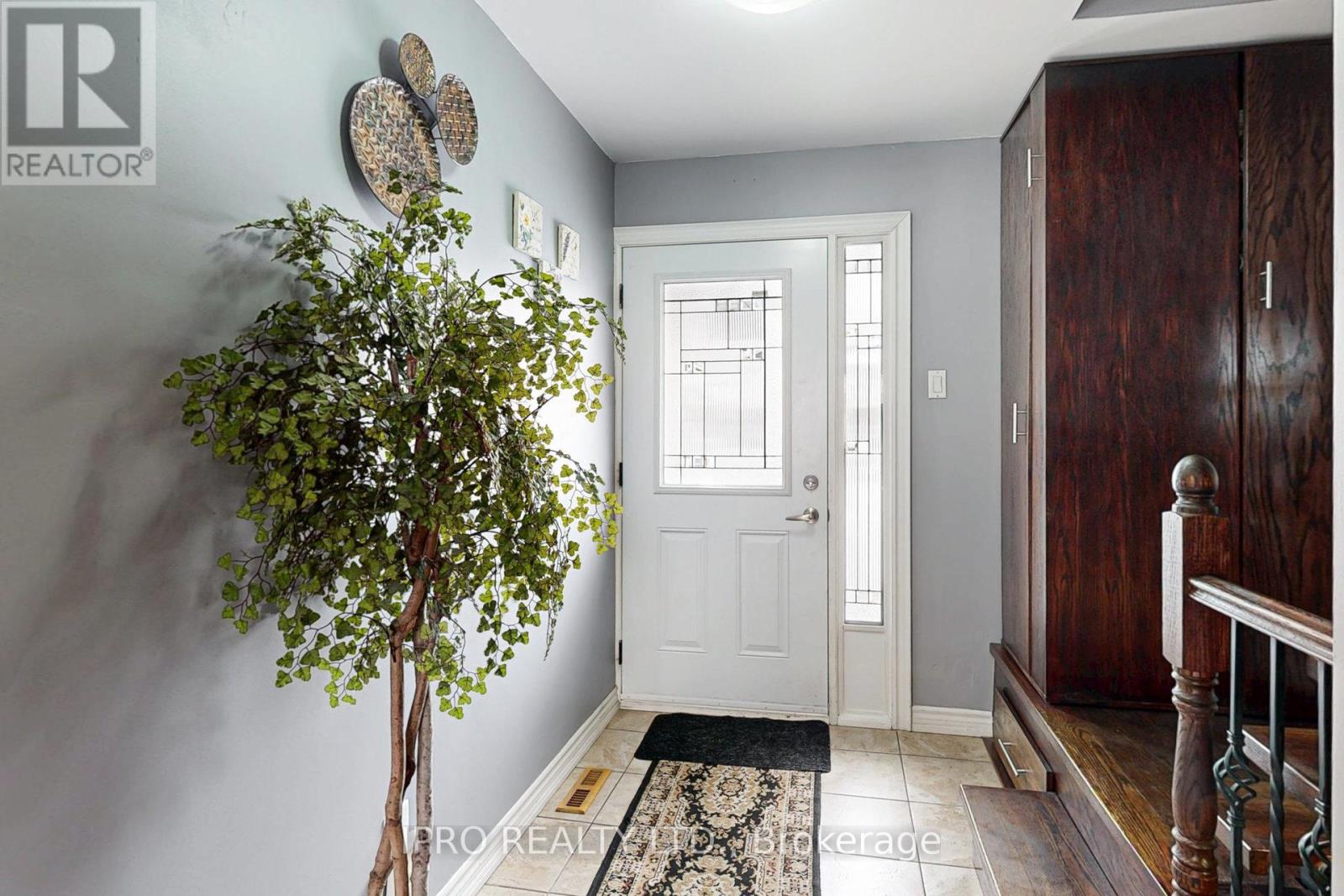 Property at 238 ROYAL SALISBURY WAY image 2