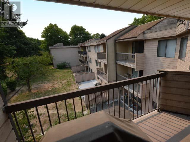 Listing Picture 18 of 20 : 315 8400 LANSDOWNE ROAD, Richmond / 烈治文 - 魯藝地產 Yvonne Lu Group - MLS Medallion Club Member
