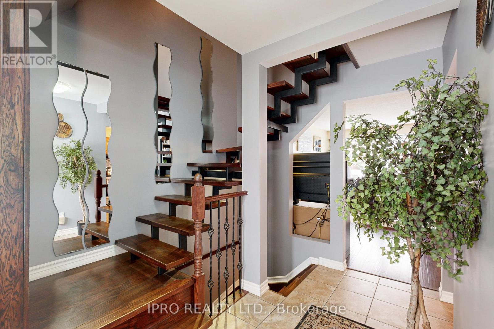 Property at 238 ROYAL SALISBURY WAY image 3
