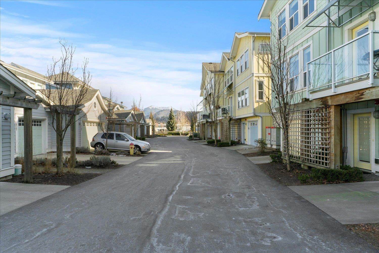 Property at 24 44849 ANGLERS BOULEVARD image 2