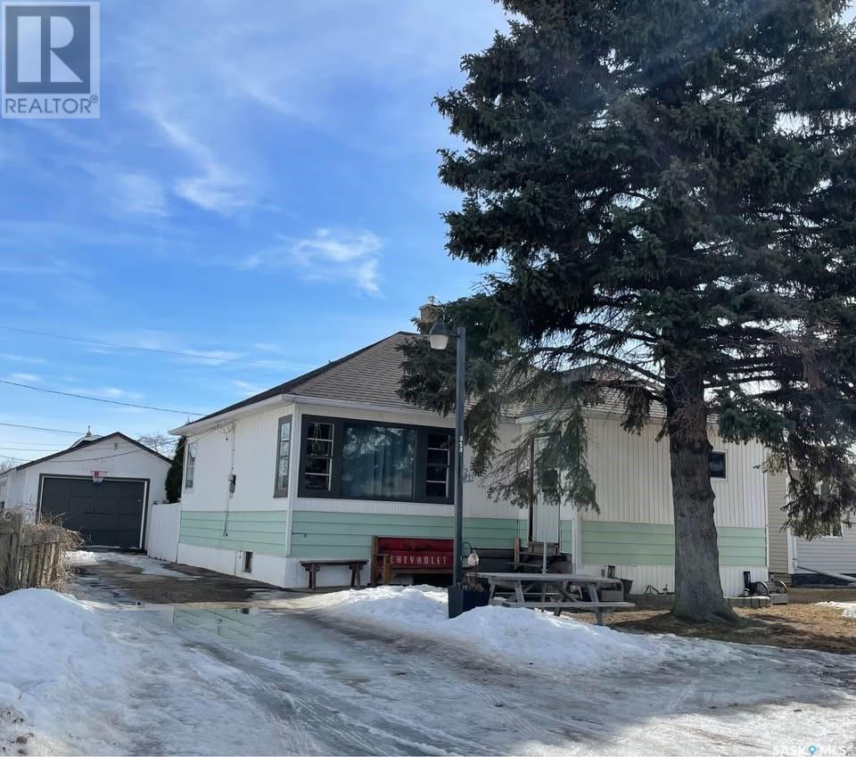 313 Souris STREET, oxbow, Saskatchewan
