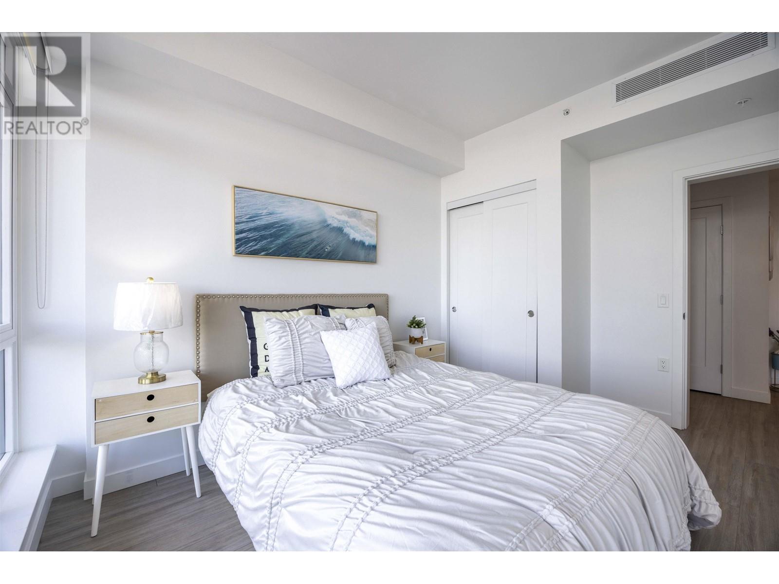 Listing Picture 15 of 28 : 2702 2311 BETA AVENUE, Burnaby / 本拿比 - 魯藝地產 Yvonne Lu Group - MLS Medallion Club Member