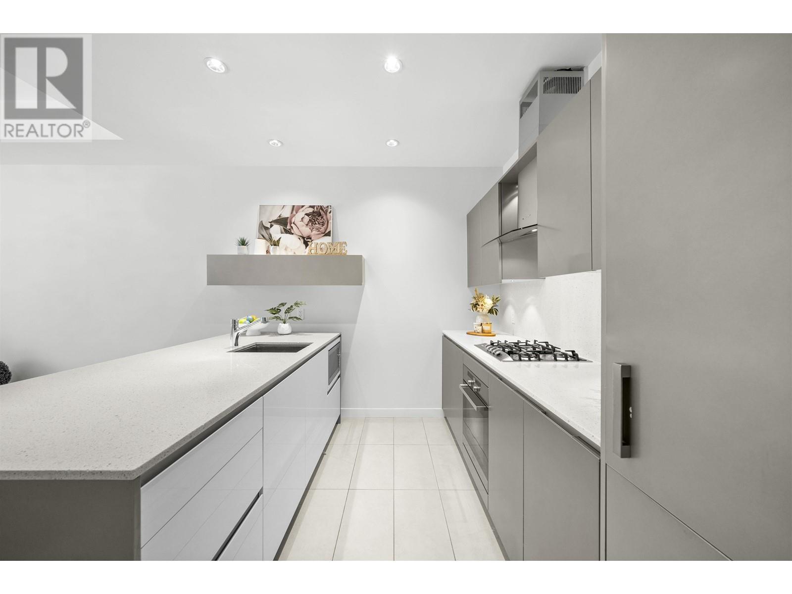 Listing Picture 6 of 27 : 304 5177 BRIGHOUSE WAY, Richmond / 烈治文 - 魯藝地產 Yvonne Lu Group - MLS Medallion Club Member