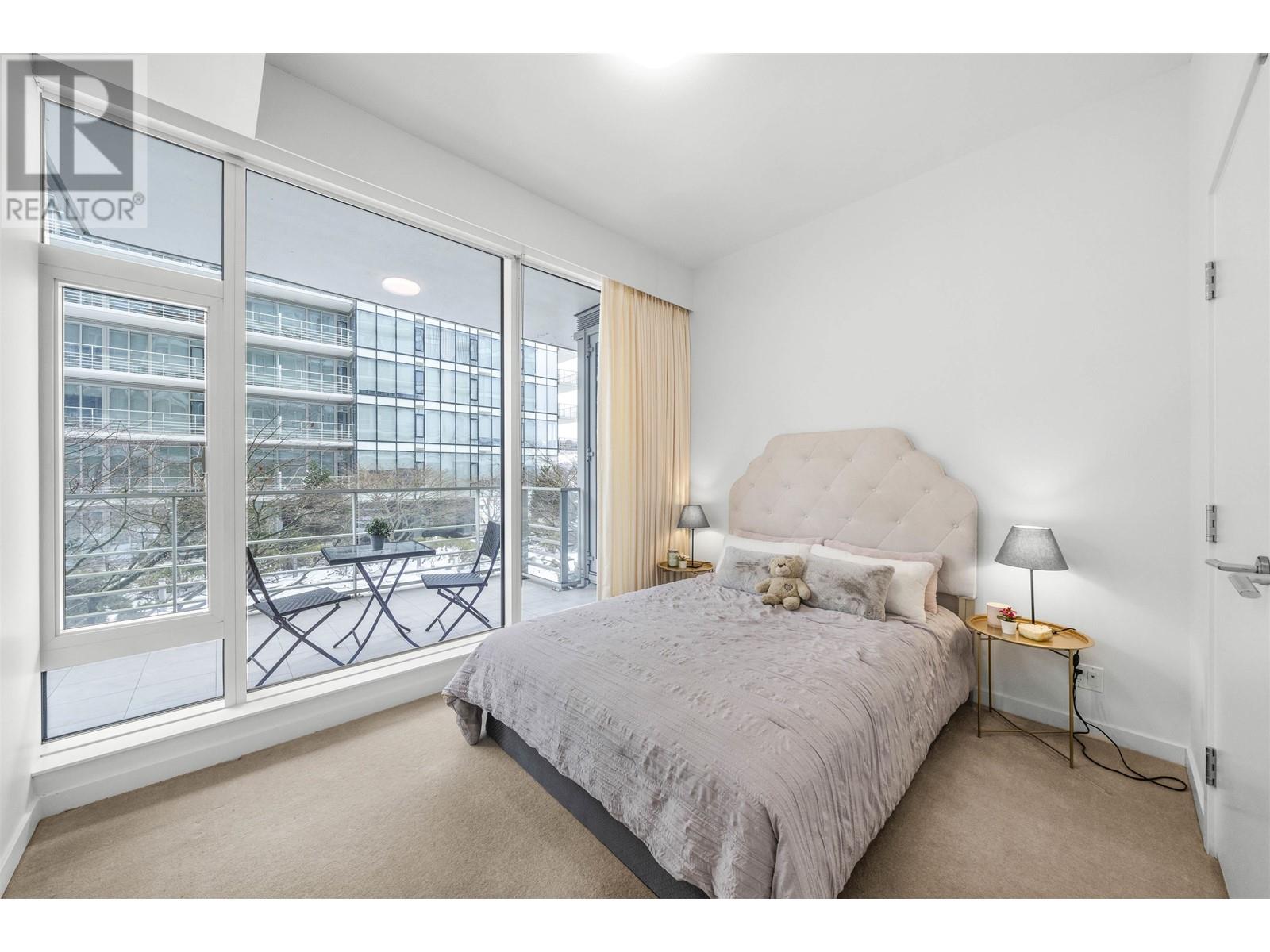 Listing Picture 13 of 27 : 304 5177 BRIGHOUSE WAY, Richmond / 烈治文 - 魯藝地產 Yvonne Lu Group - MLS Medallion Club Member
