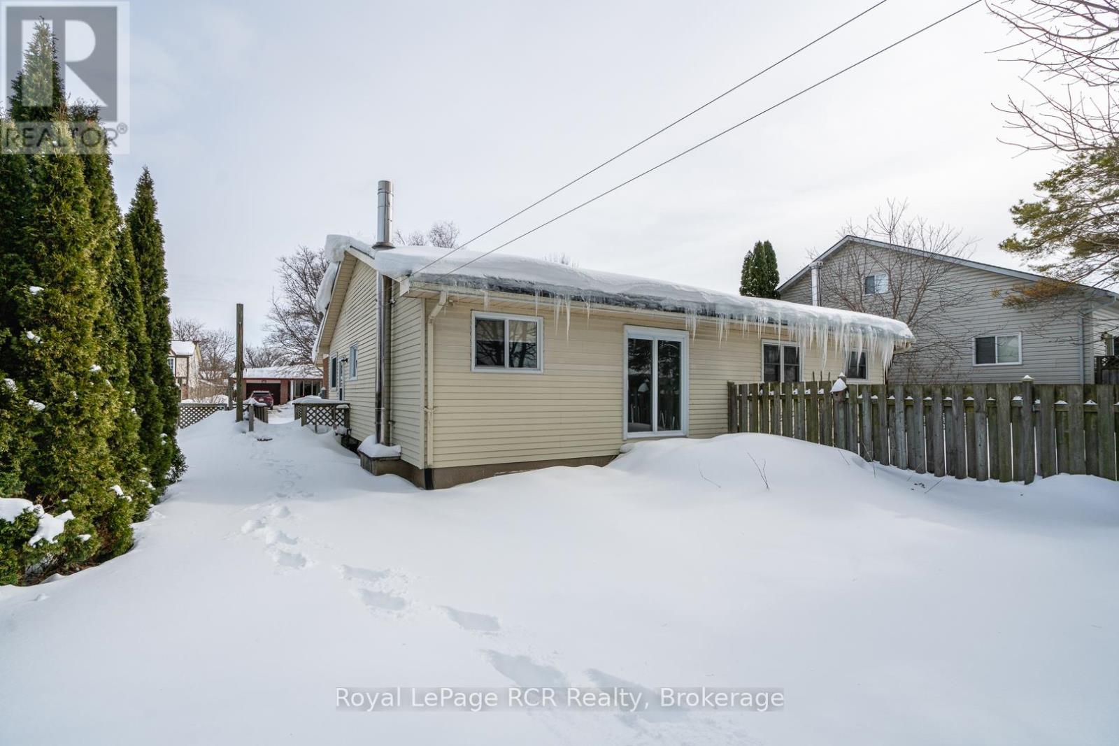 672 Kennard Crescent, Kincardine, Ontario  N2Z 1T4 - Photo 6 - X11974260