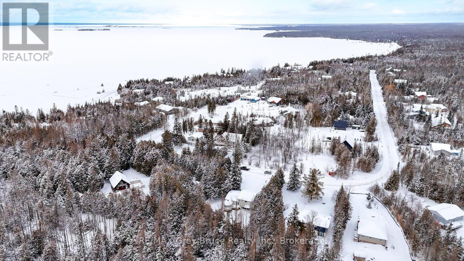 71 William Court, South Bruce Peninsula, Ontario  N0H 2T0 - Photo 40 - X11969632