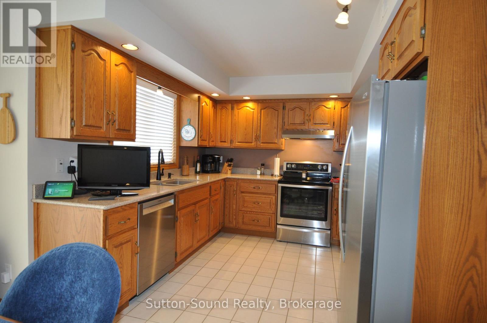 735 15th St. A West Street, Owen Sound, Ontario  N4K 6V7 - Photo 10 - X11974397