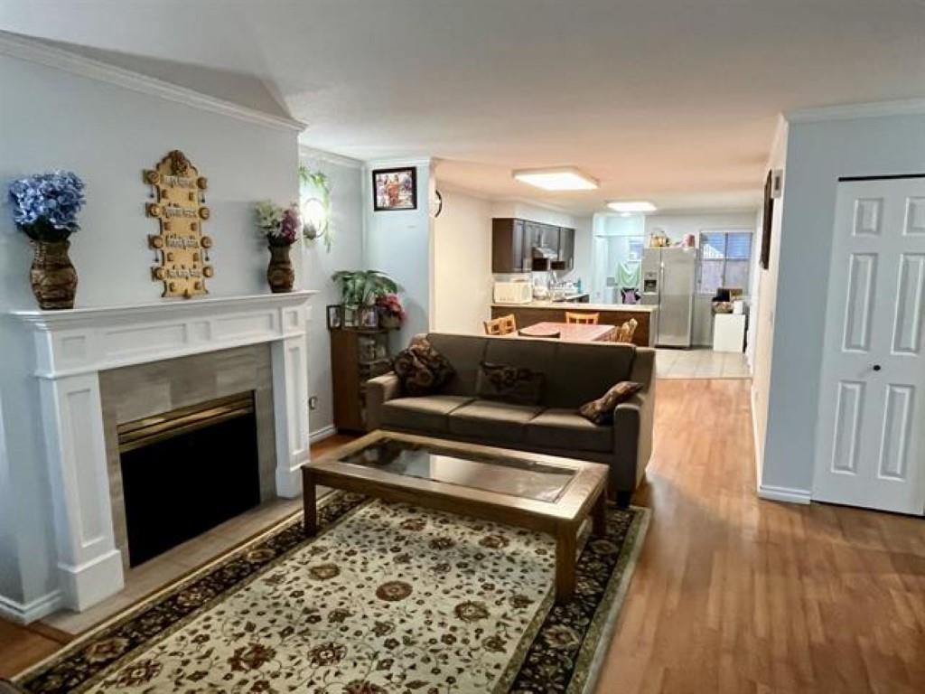 Property at 112 7838 120 A STREET image 3