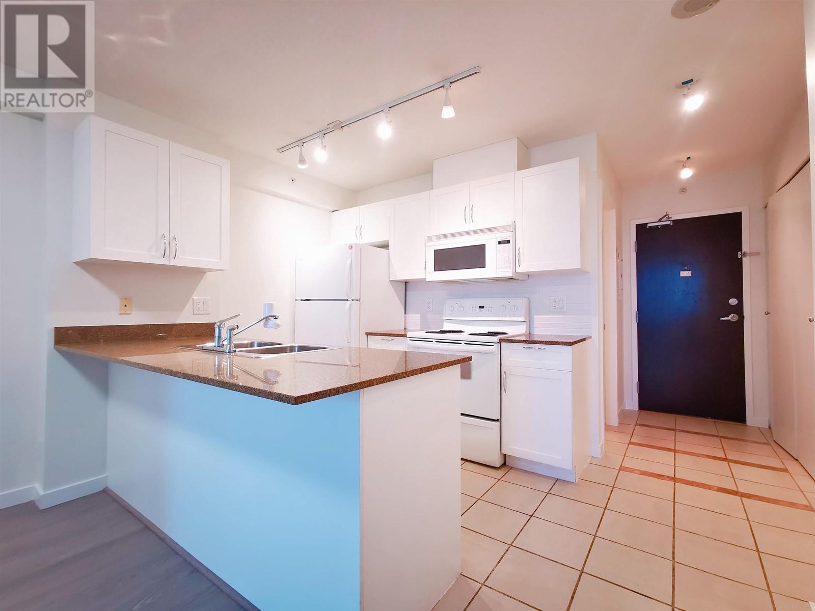 1712 938 Smithe Street, Vancouver, British Columbia  V6Z 3H8 - Photo 2 - R2962647