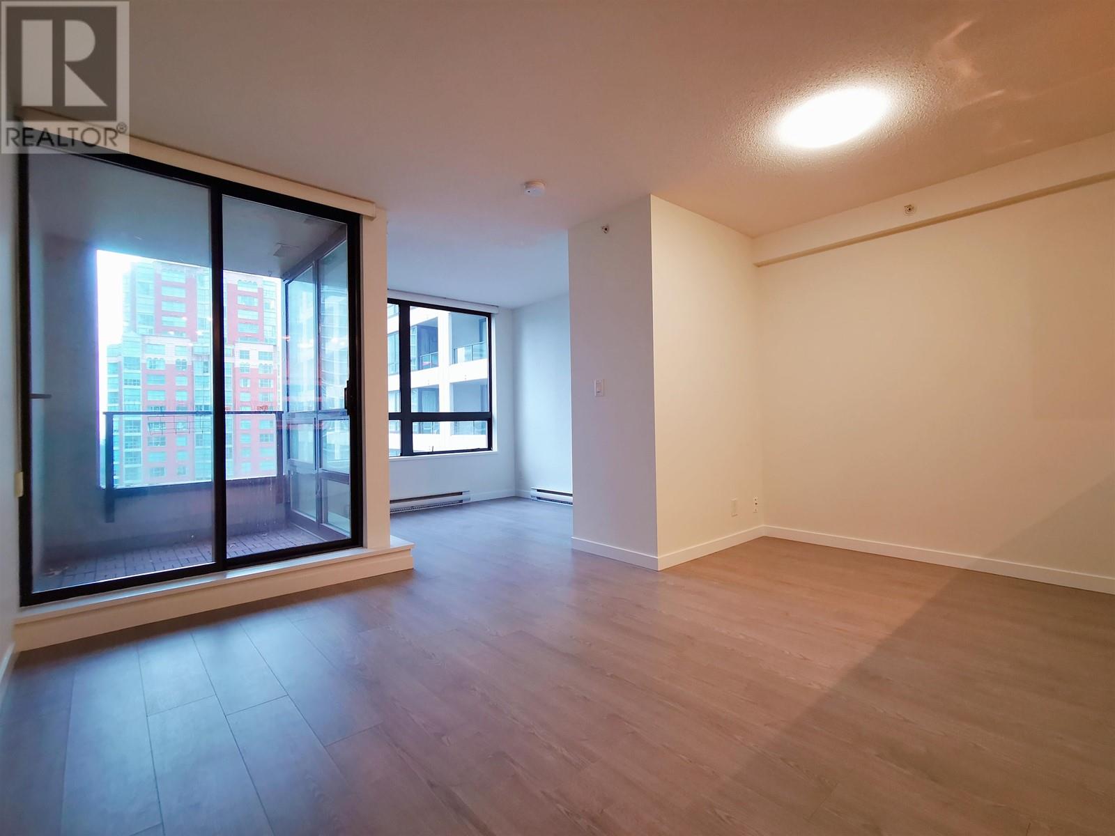 1712 938 SMITHE STREET, vancouver, British Columbia