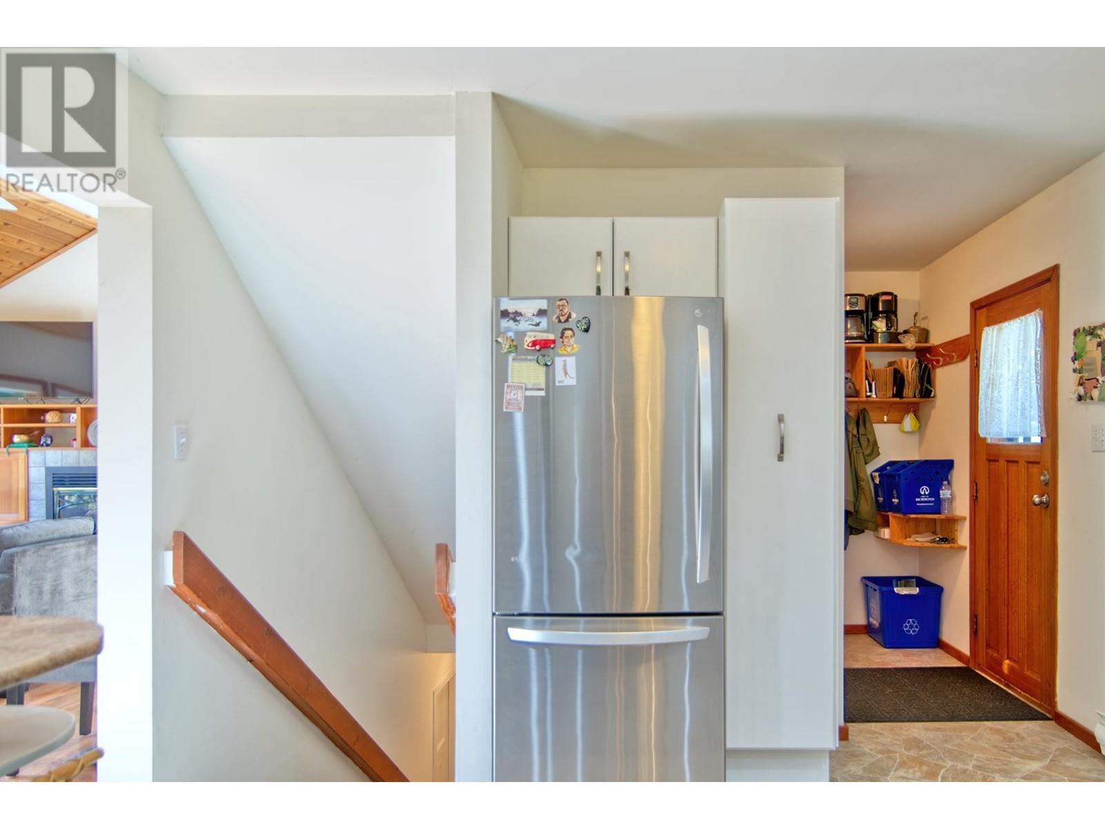 8096 Westwood Road, Halfmoon Bay, British Columbia  V0N 1Y1 - Photo 15 - R2966877