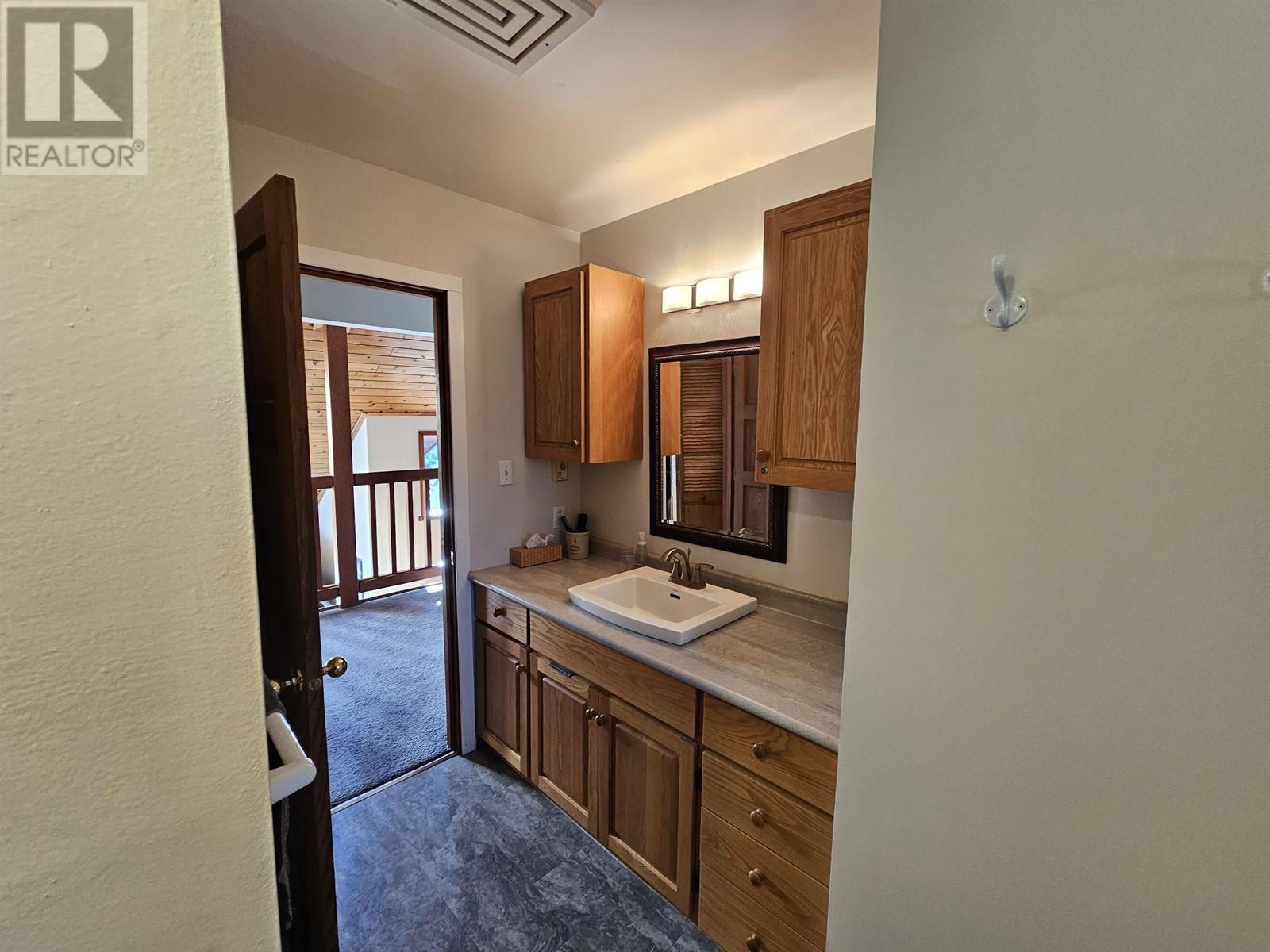 8096 Westwood Road, Halfmoon Bay, British Columbia  V0N 1Y1 - Photo 24 - R2966877