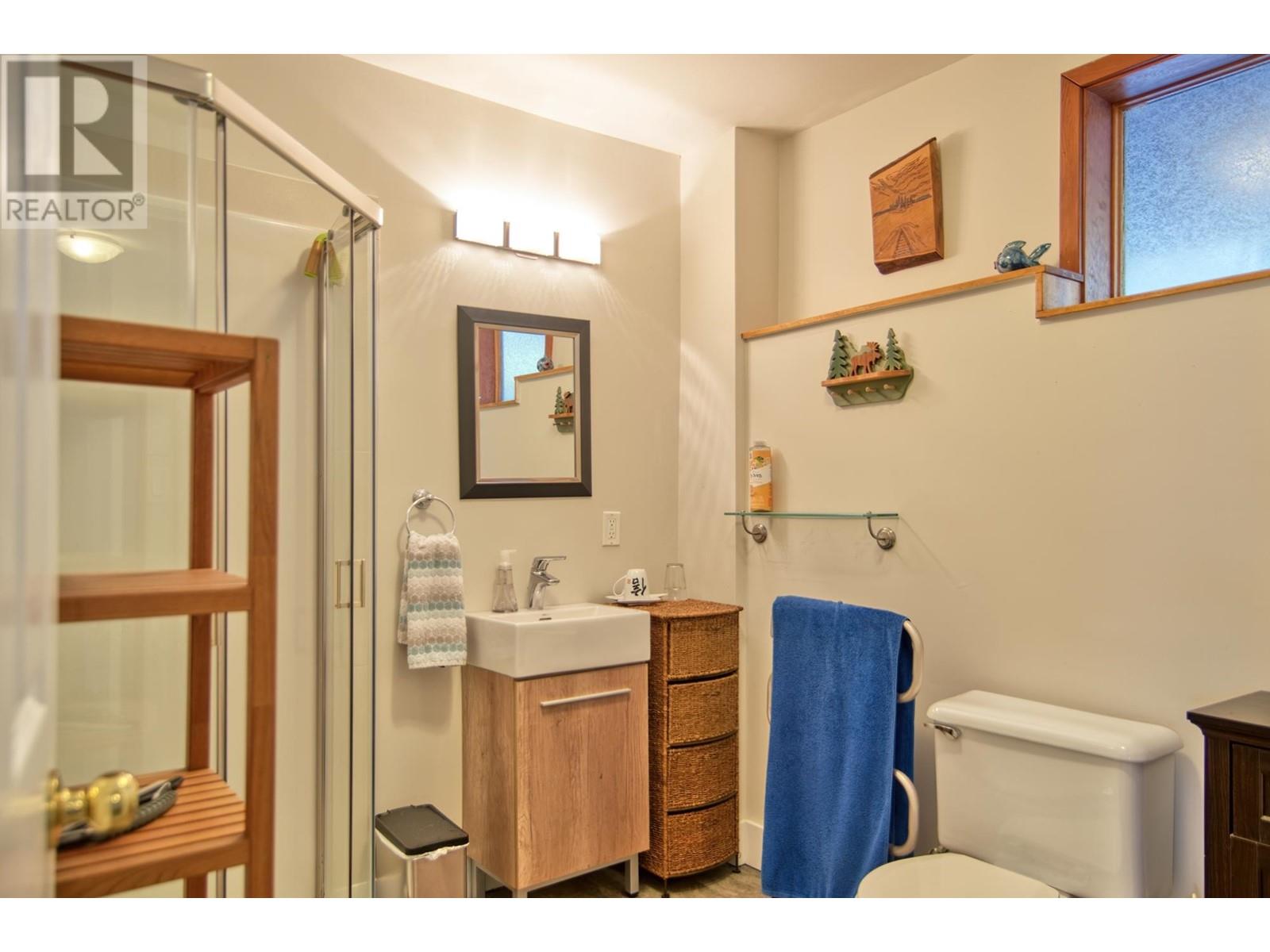 8096 Westwood Road, Halfmoon Bay, British Columbia  V0N 1Y1 - Photo 31 - R2966877