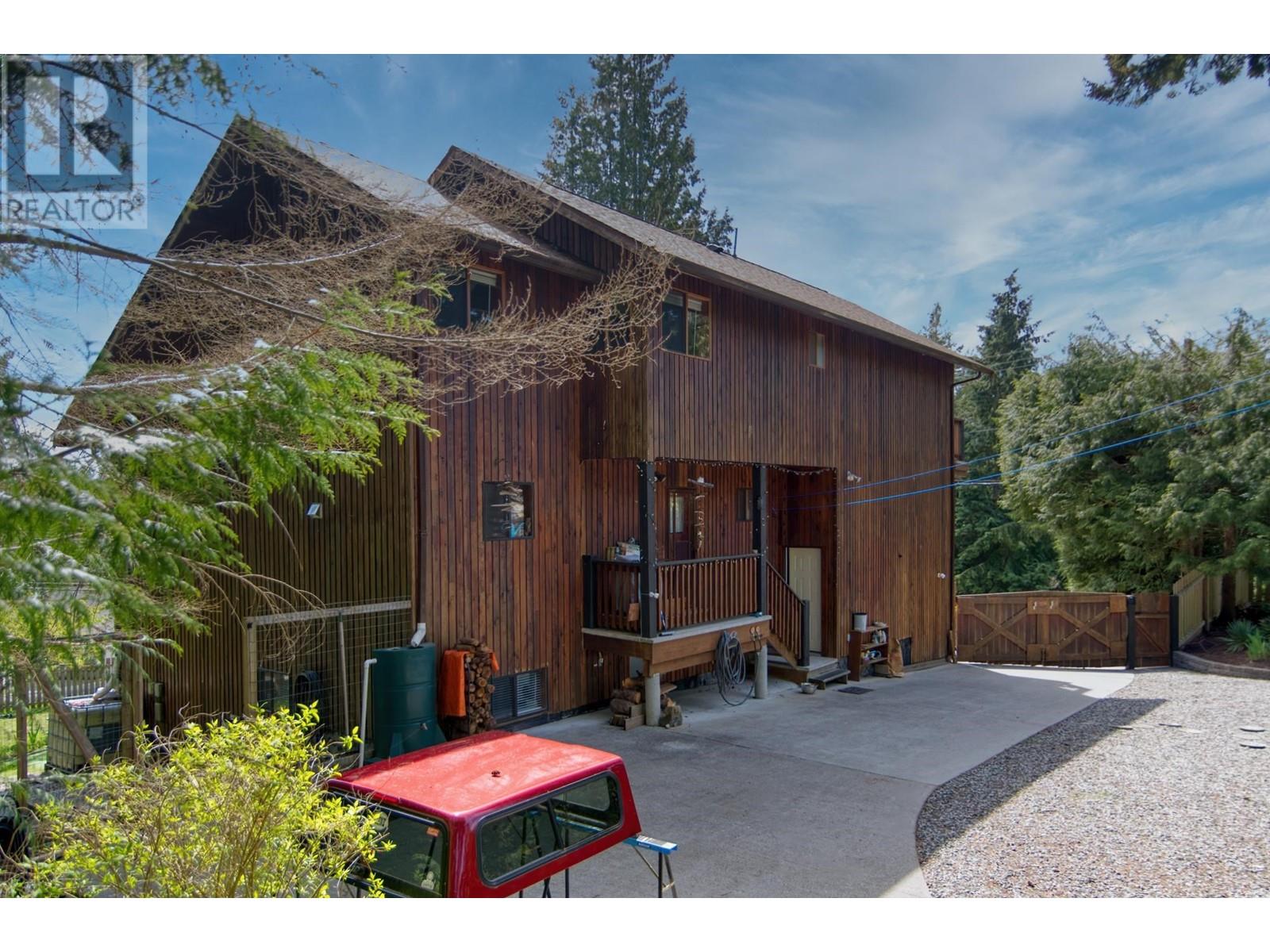 8096 Westwood Road, Halfmoon Bay, British Columbia  V0N 1Y1 - Photo 37 - R2966877