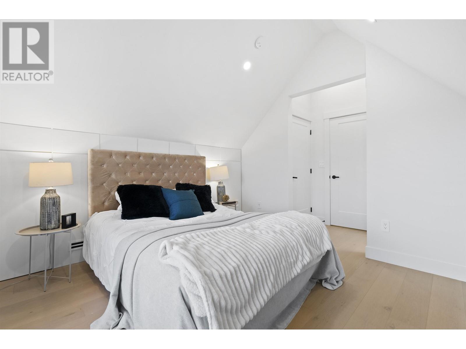 Listing Picture 37 of 40 : 1 4769 COMMERCIAL STREET, Vancouver / 溫哥華 - 魯藝地產 Yvonne Lu Group - MLS Medallion Club Member