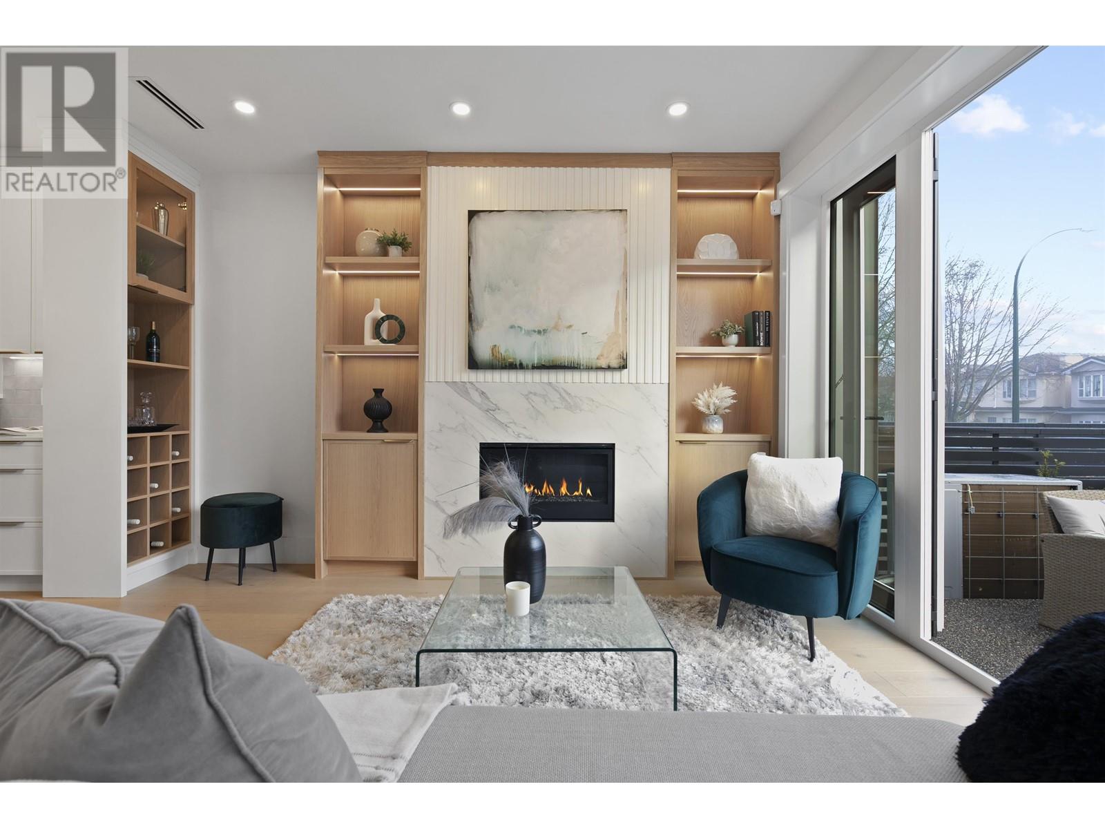 Listing Picture 6 of 40 : 1 4769 COMMERCIAL STREET, Vancouver / 溫哥華 - 魯藝地產 Yvonne Lu Group - MLS Medallion Club Member