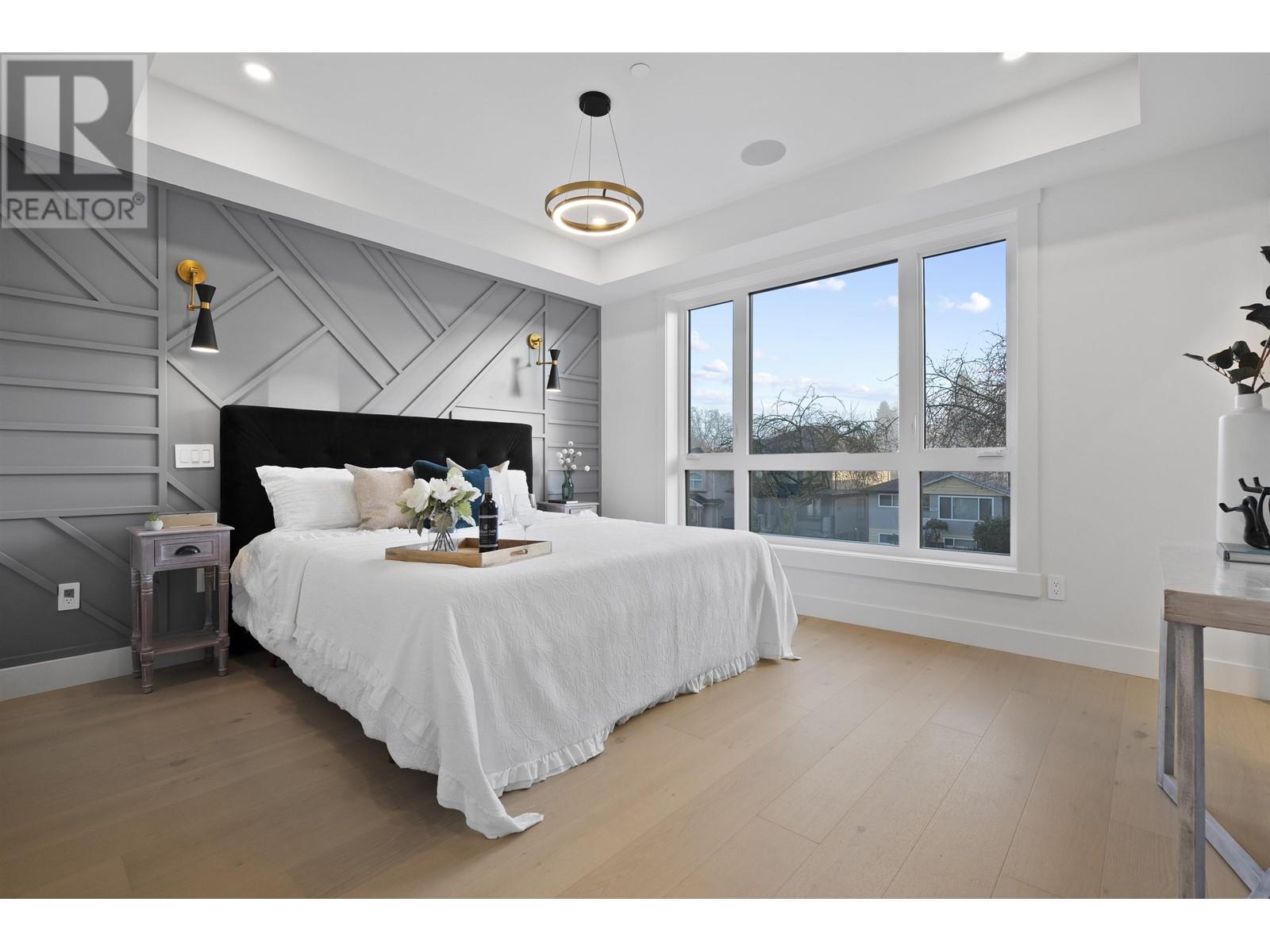 Listing Picture 24 of 40 : 1 4769 COMMERCIAL STREET, Vancouver / 溫哥華 - 魯藝地產 Yvonne Lu Group - MLS Medallion Club Member