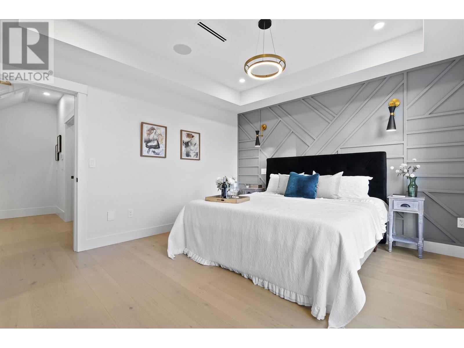 Listing Picture 27 of 40 : 1 4769 COMMERCIAL STREET, Vancouver / 溫哥華 - 魯藝地產 Yvonne Lu Group - MLS Medallion Club Member