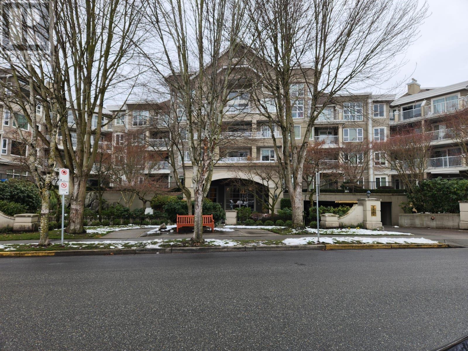 102 5888 DOVER CRESCENT, richmond, British Columbia