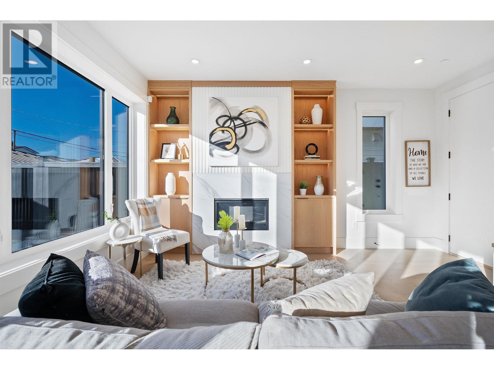 Listing Picture 18 of 40 : 2 4769 COMMERCIAL STREET, Vancouver / 溫哥華 - 魯藝地產 Yvonne Lu Group - MLS Medallion Club Member